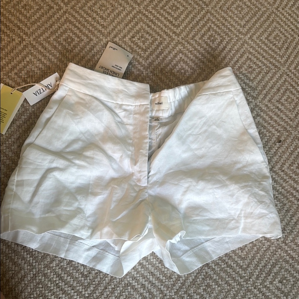 Aritzia White High Waist Tailored Shorts